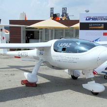LAPAZ Pilot Assistance System